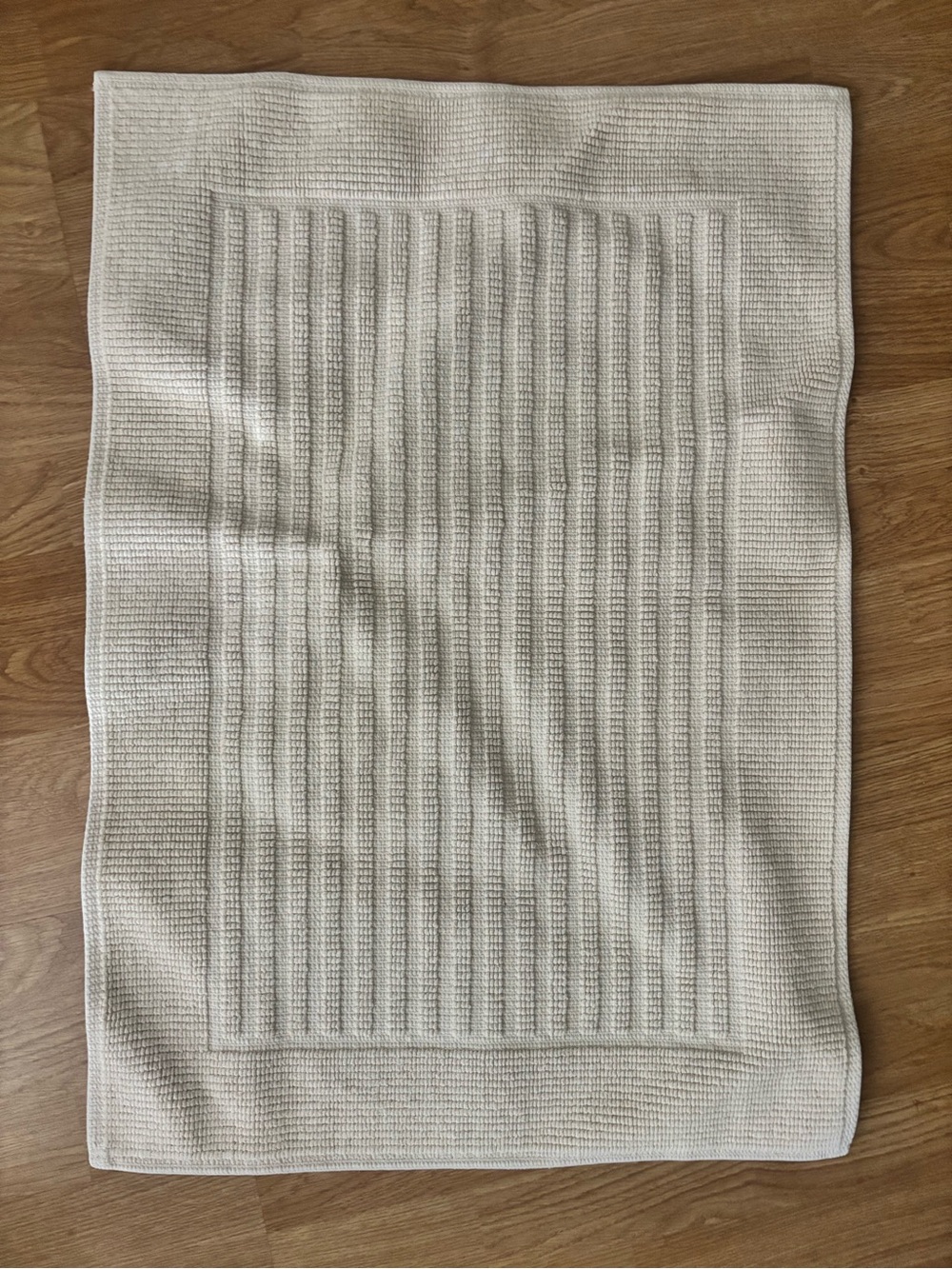 Cream Bath Mat - Soft Textured Bath Rug